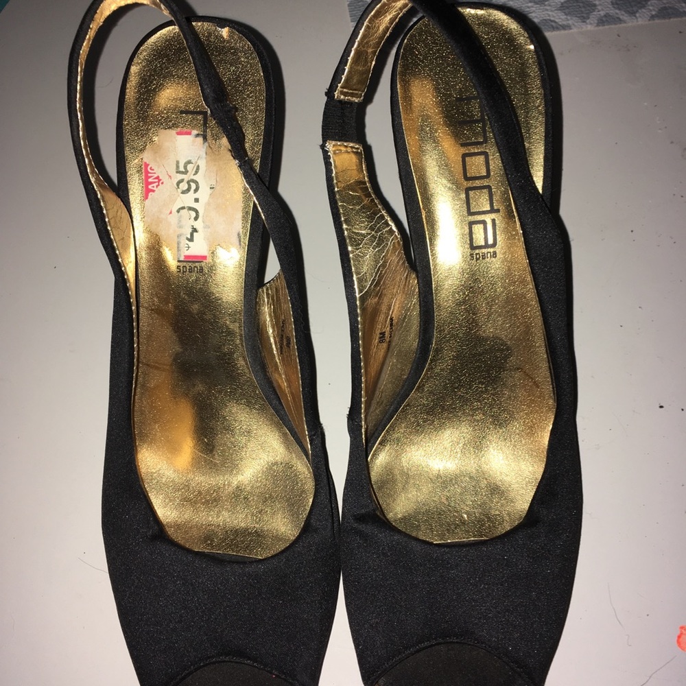 Moda Heels - Picture 3 of 6